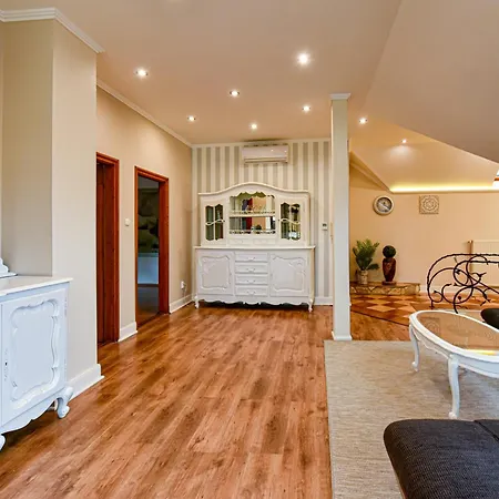 شقة Honfoglalas Vendeghaz *