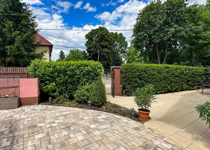 Honfoglalas Vendeghaz Апартаменти Еґер