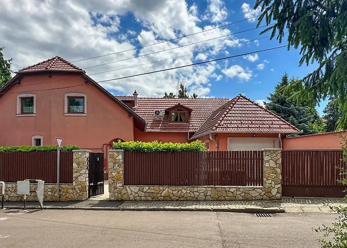 Honfoglalas Vendeghaz Апартаменти