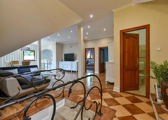 Апартаменти Honfoglalas Vendeghaz Еґер