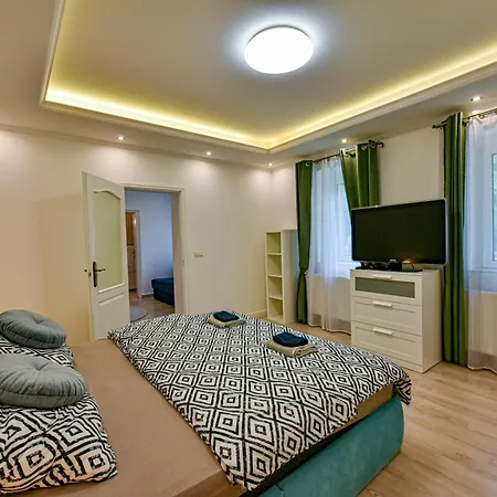 Honfoglalas Vendeghaz 에게르