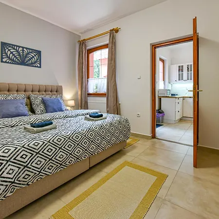 Honfoglalas Vendeghaz * 에게르