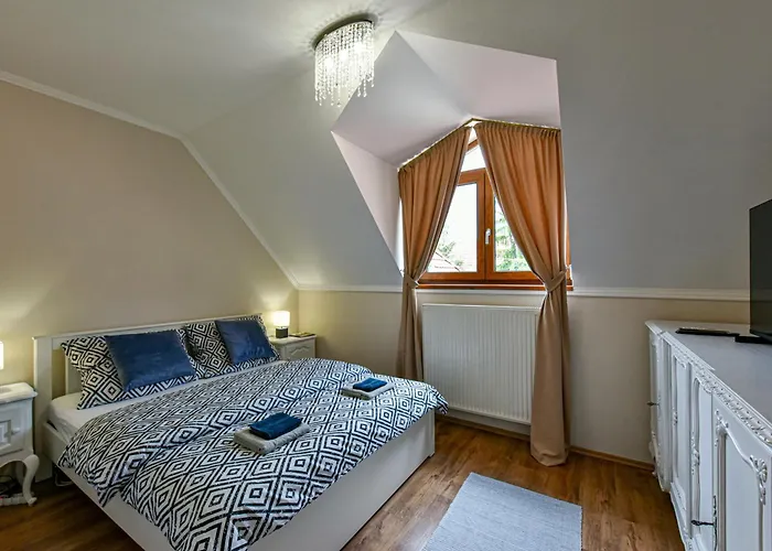 Honfoglalas Vendeghaz * 埃格尔